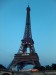 Večerní Eiffelova věž.JPG
